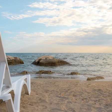 Apartments Zambratija With Sea View Dış mekan fotoğraf