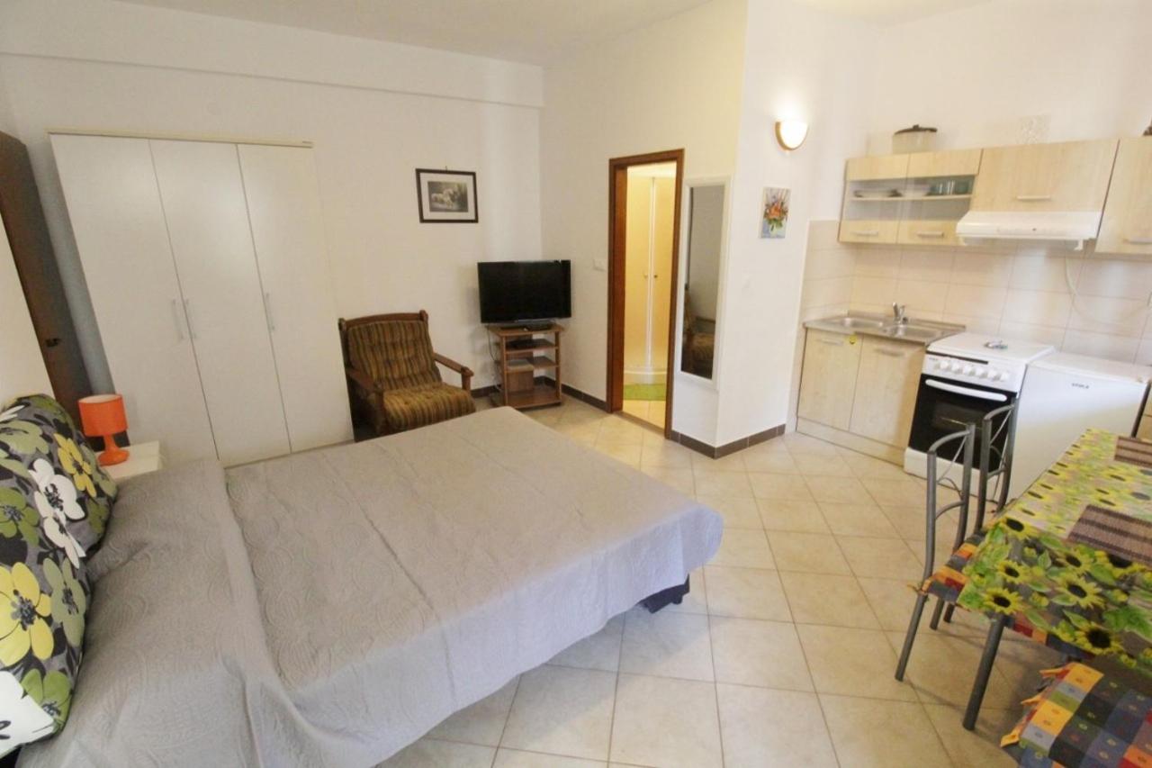 Apartments Zambratija With Sea View Dış mekan fotoğraf