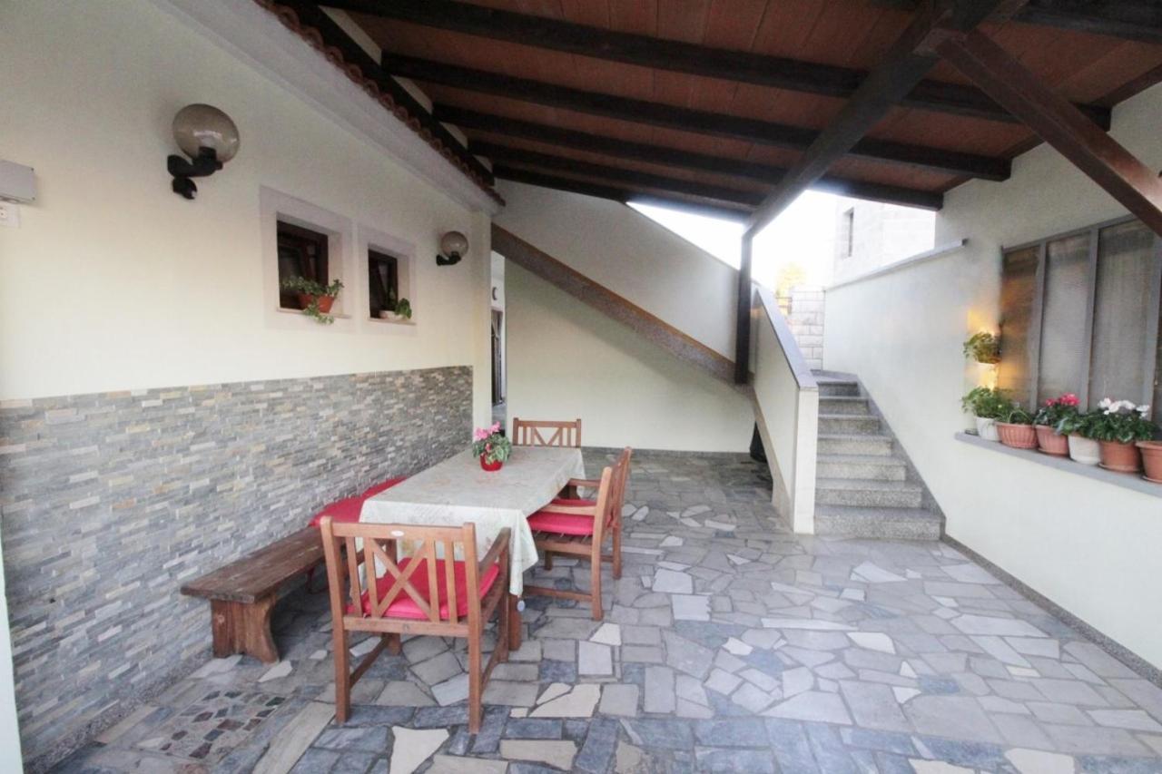 Apartments Zambratija With Sea View Dış mekan fotoğraf