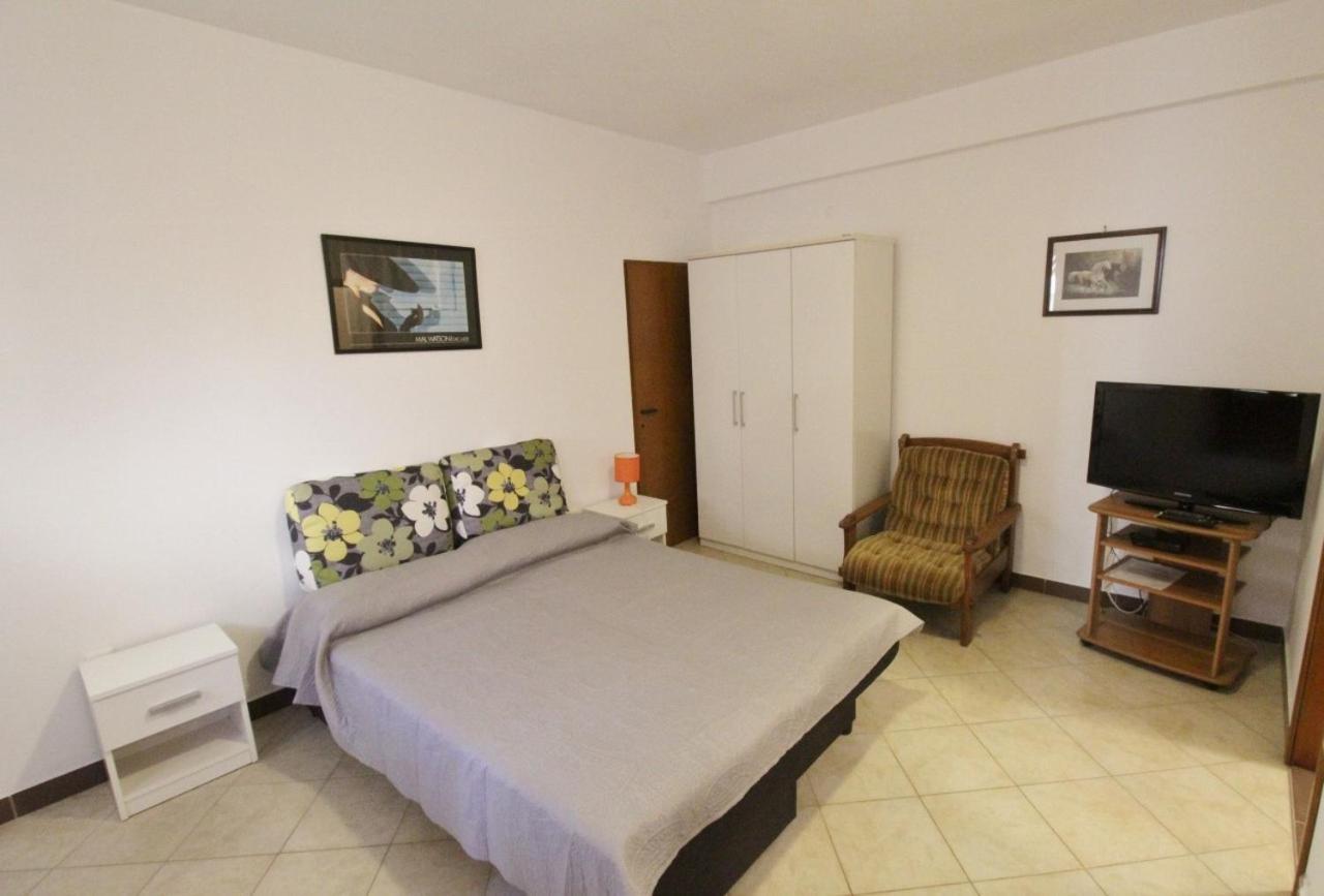Apartments Zambratija With Sea View Dış mekan fotoğraf